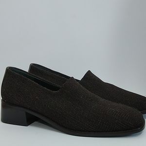 NWOT Donald Pliner loafer